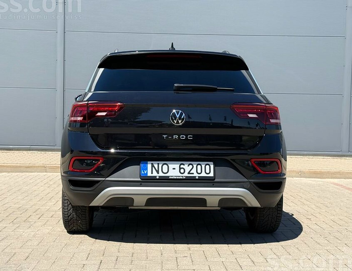 Volkswagen T-Roc — foto 6