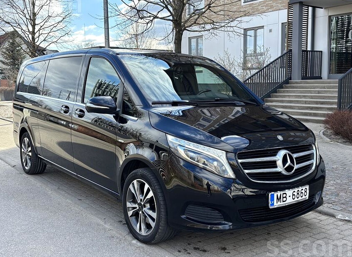 Mercedes-Benz V220 — foto 2