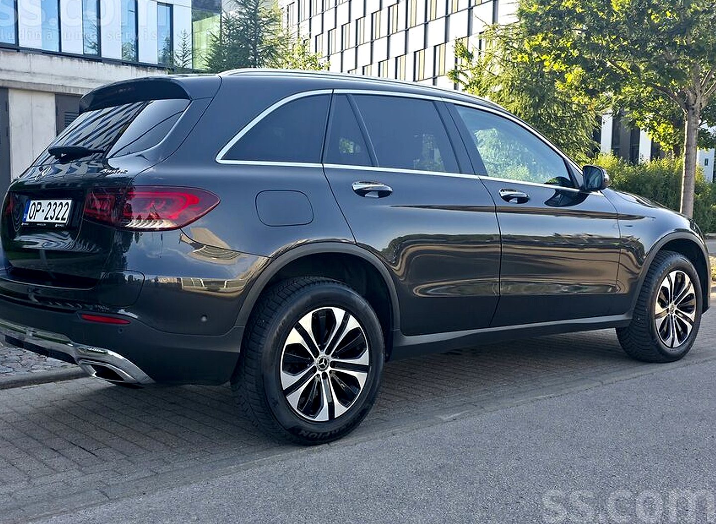 Mercedes-Benz GLC 300 — foto 5