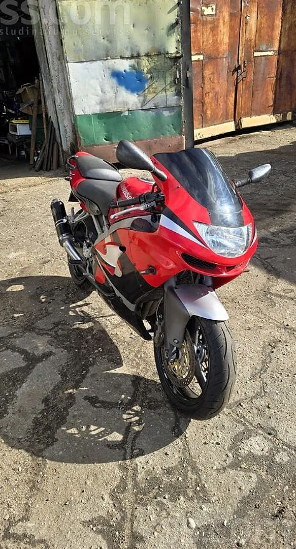 Kawasaki Ninja zx6r, 1999. gads