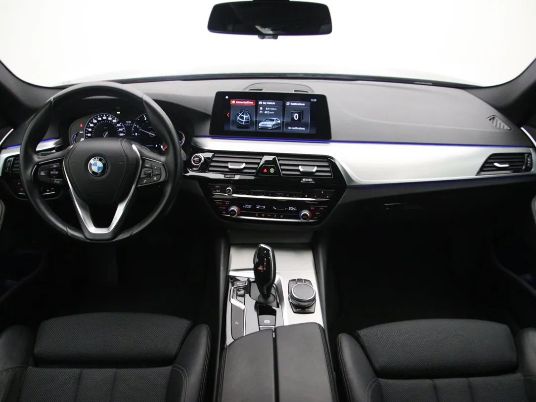 BMW 520 — foto 3