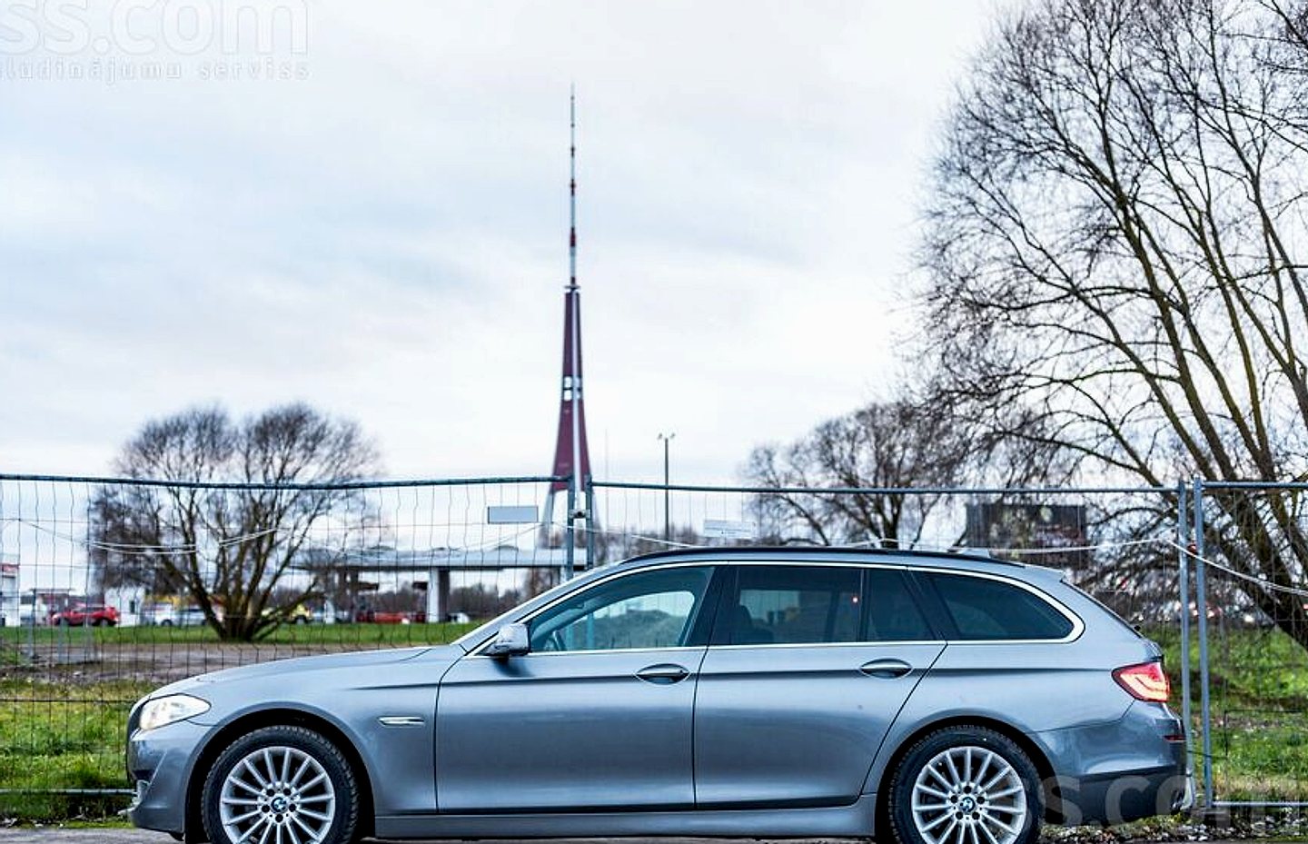 BMW 530 — foto 4