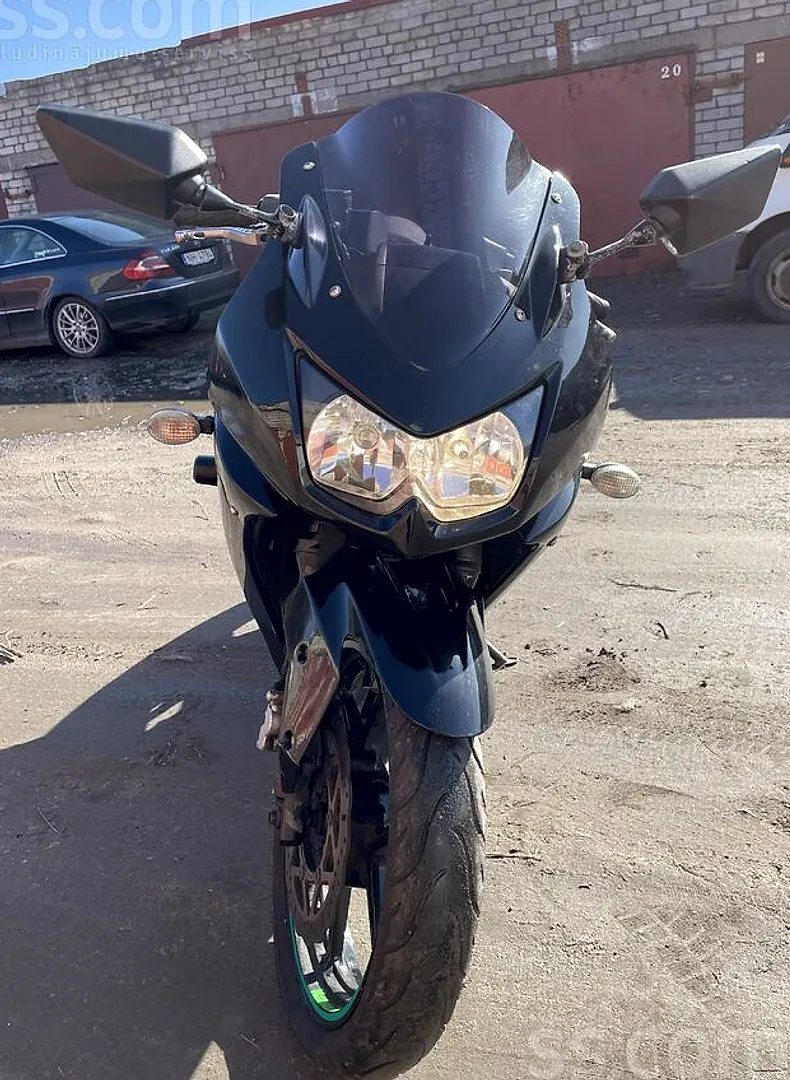 Kawasaki Ninja 250R, 2009. gads
