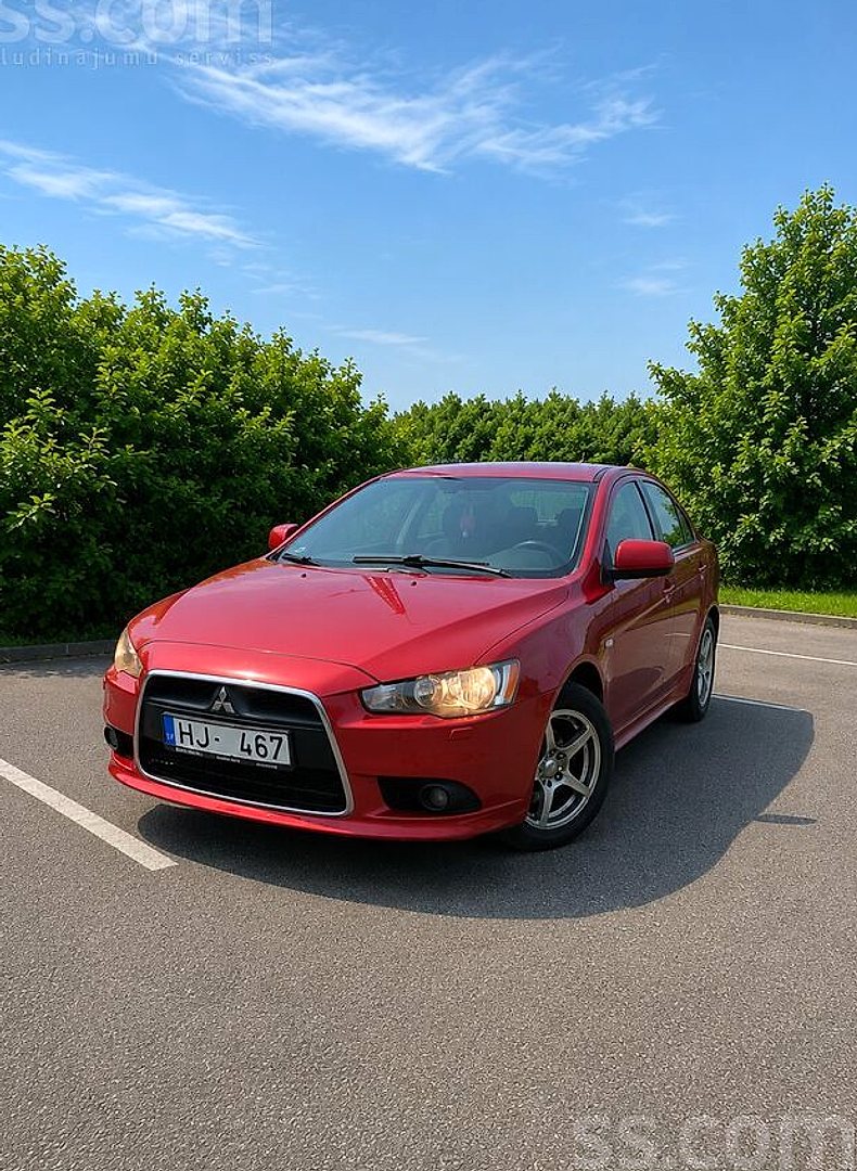 Mitsubishi Lancer