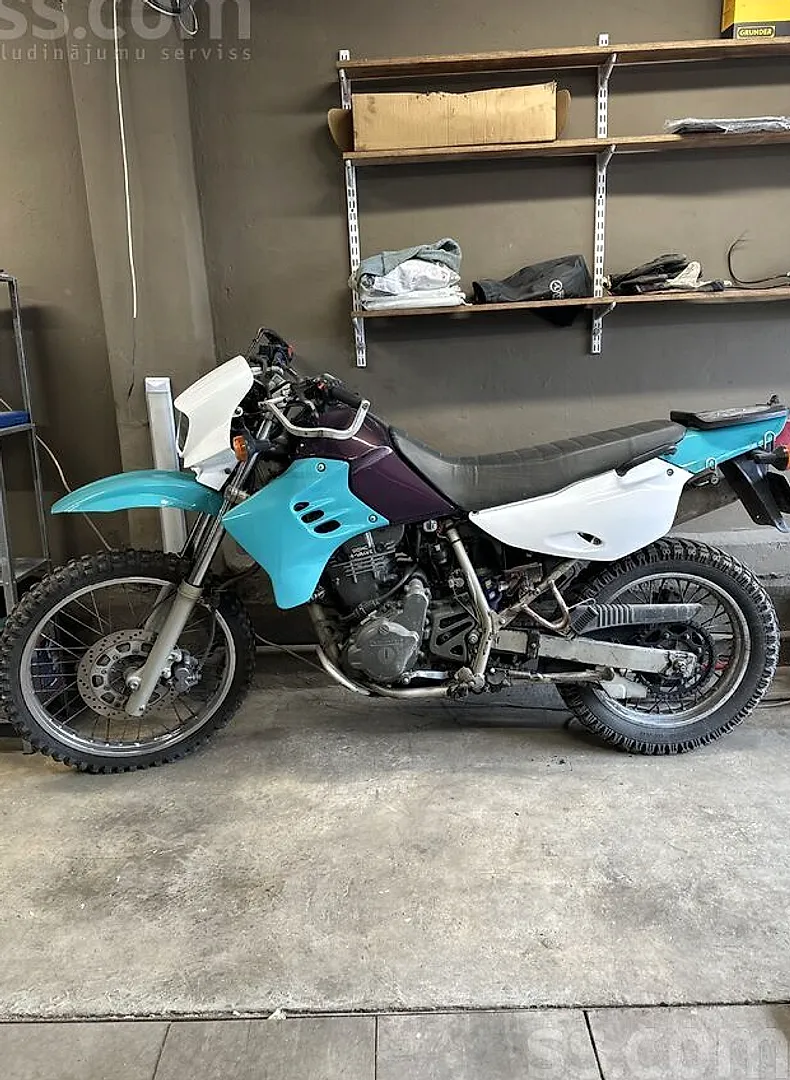 Kawasaki Klr650, 1998. gads