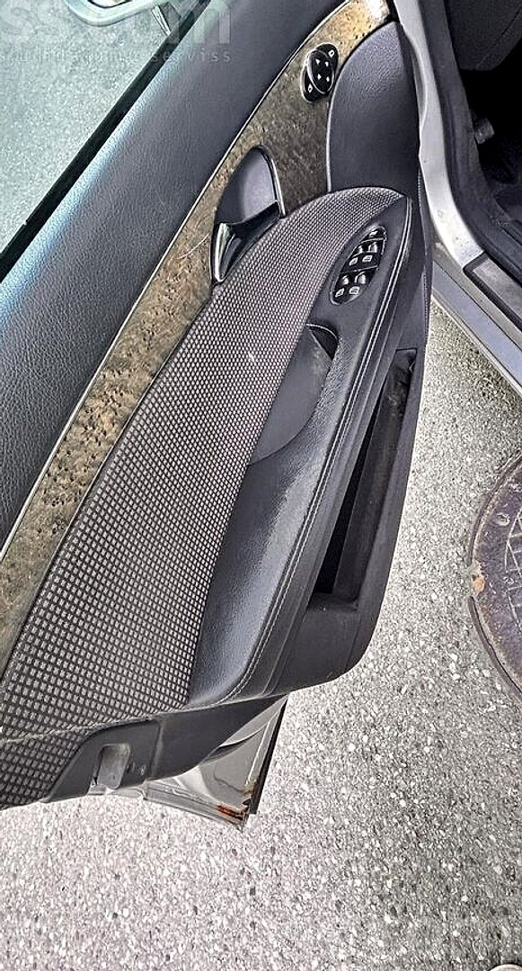 Mercedes-Benz E280 — foto 6
