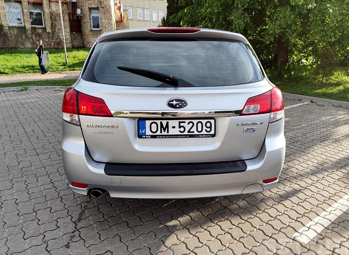 Subaru Legacy — foto 6
