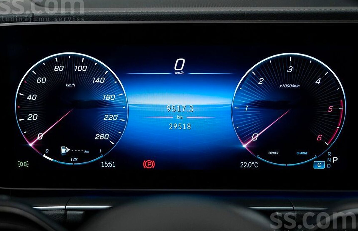 Mercedes-Benz GLE 300 — foto 5