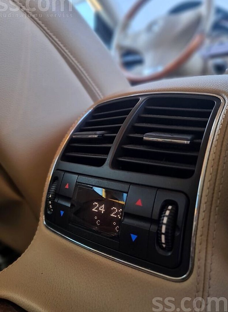 Mercedes-Benz CLS320 — foto 6