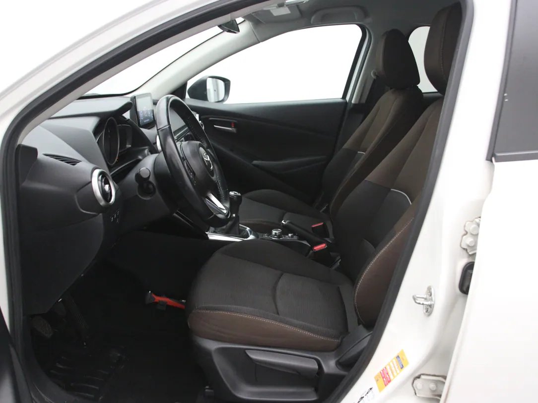 Mazda 2 — foto 5