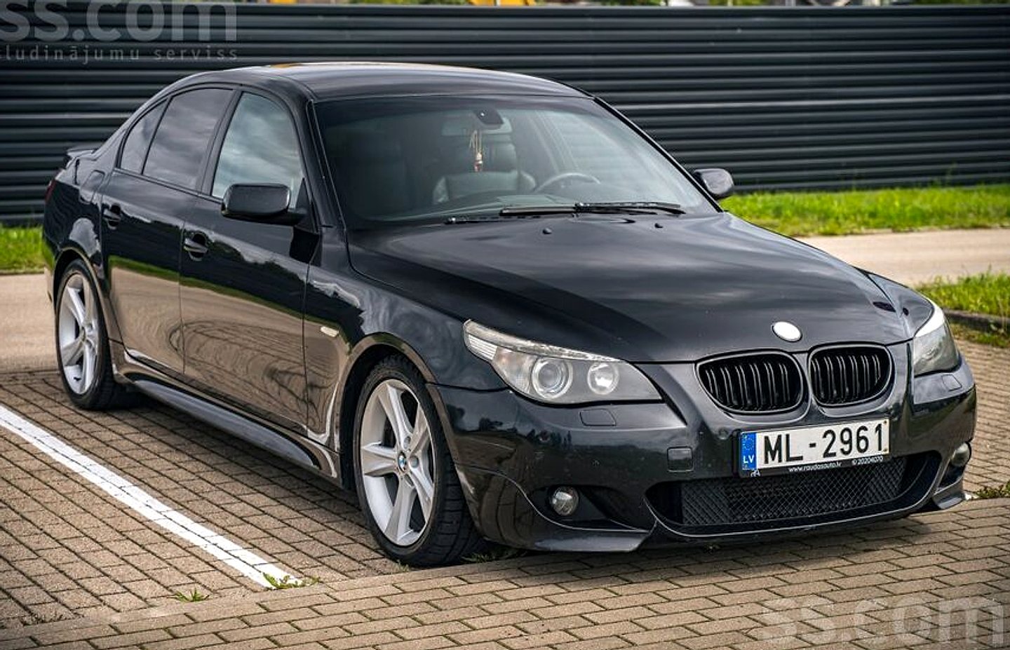 BMW 530 — foto 3