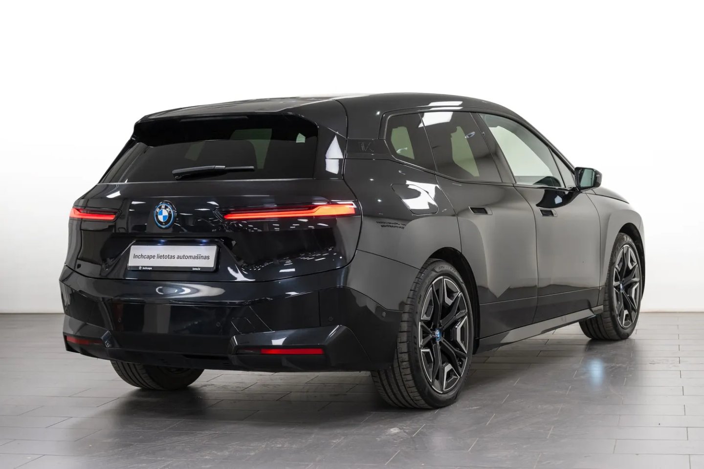 BMW IX — foto 2