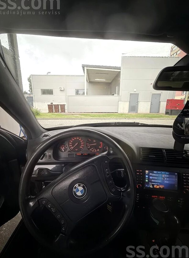 BMW 530 — foto 6