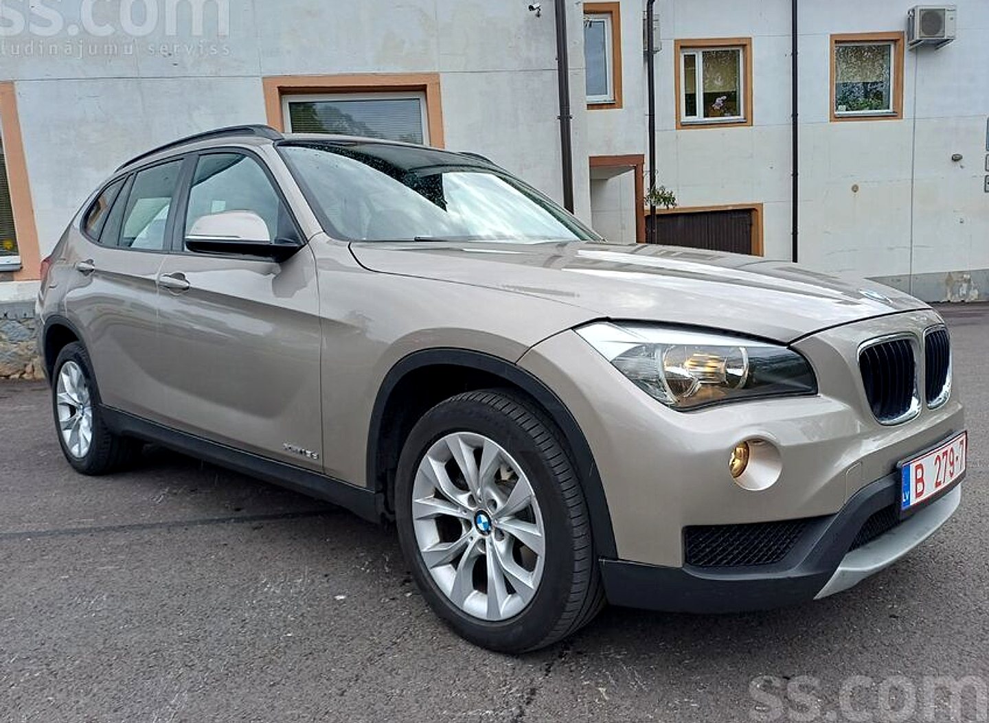 BMW X1 — foto 3