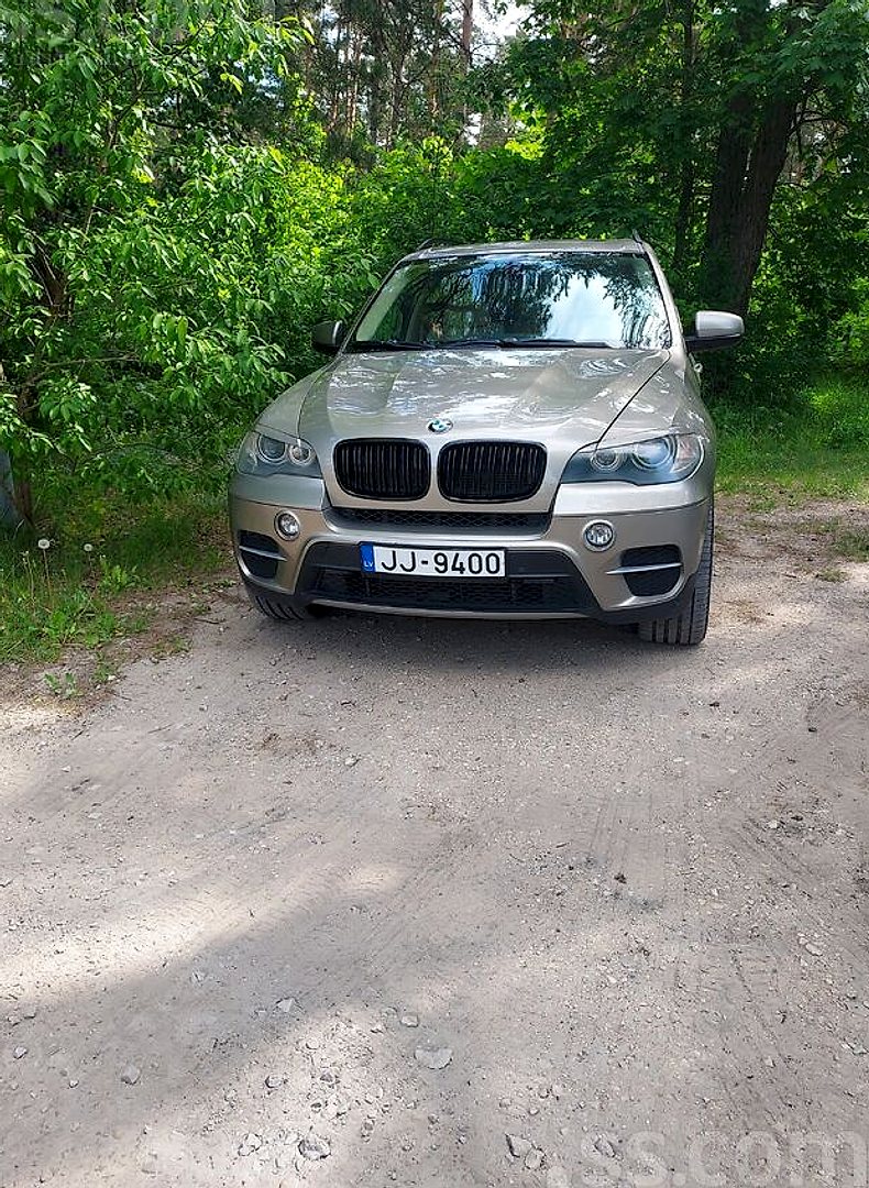 BMW X5 — foto 2