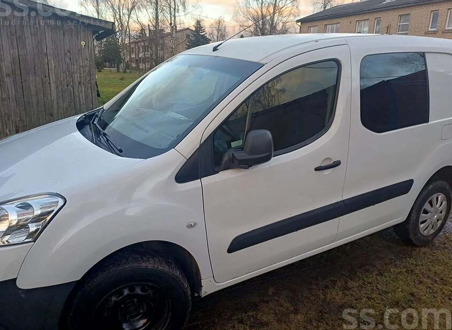 Peugeot Partner, 2015. gads