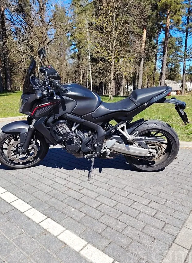 Honda Cb650F, 2015. gads