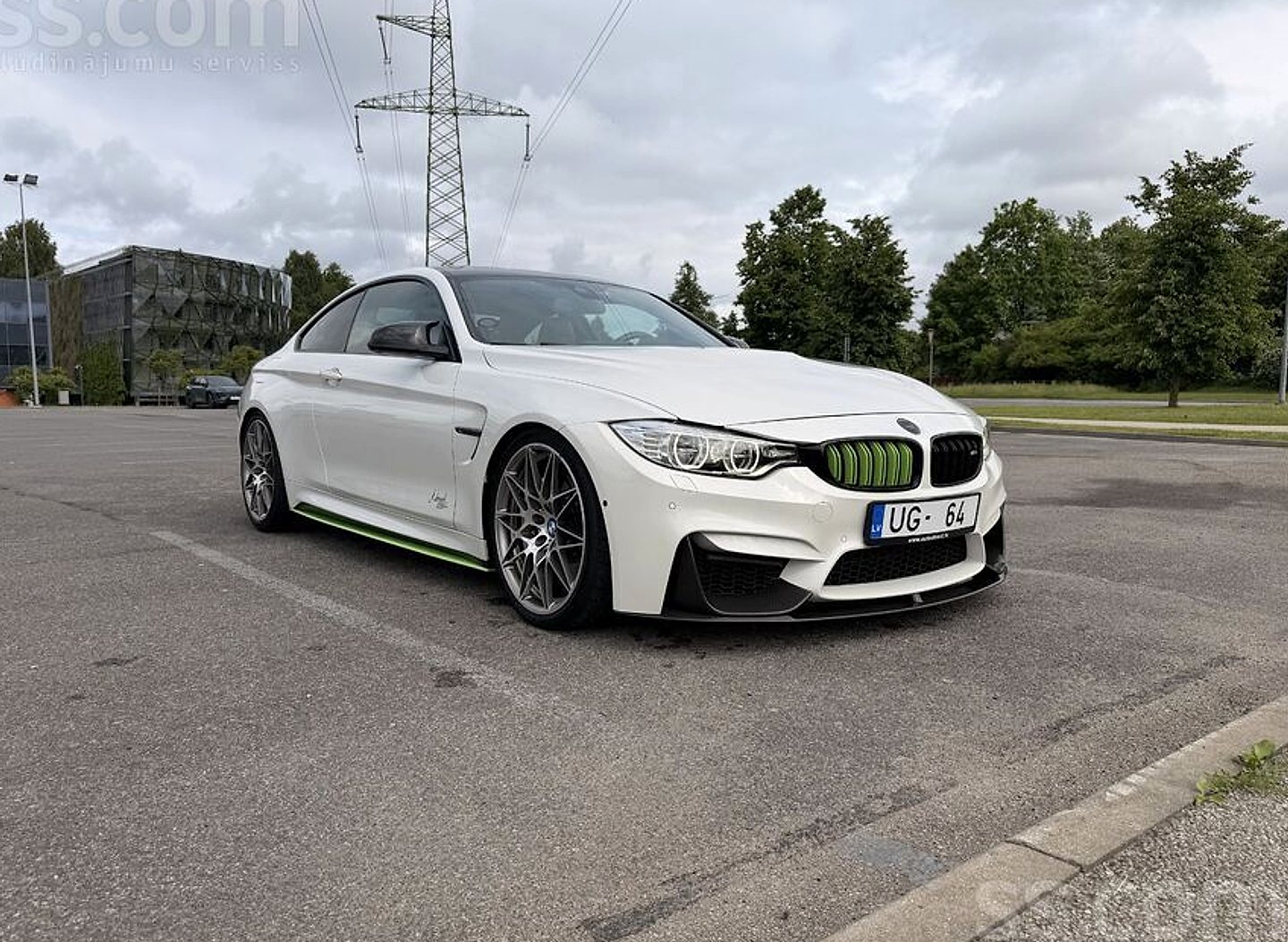 BMW M4 — foto 3