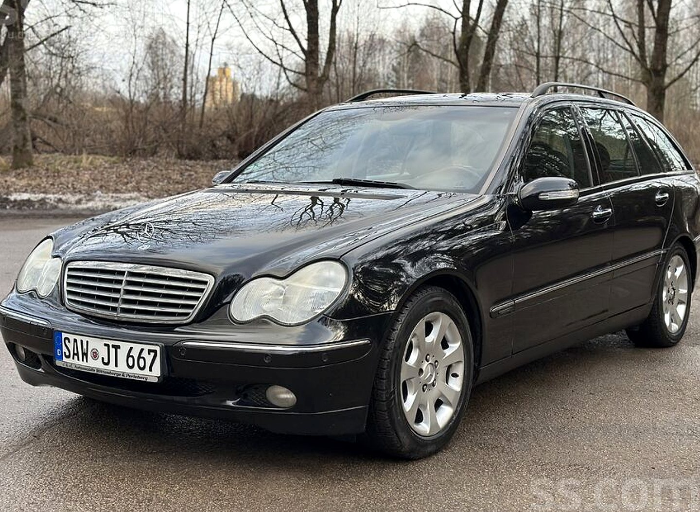 Mercedes-Benz C200 — foto 3