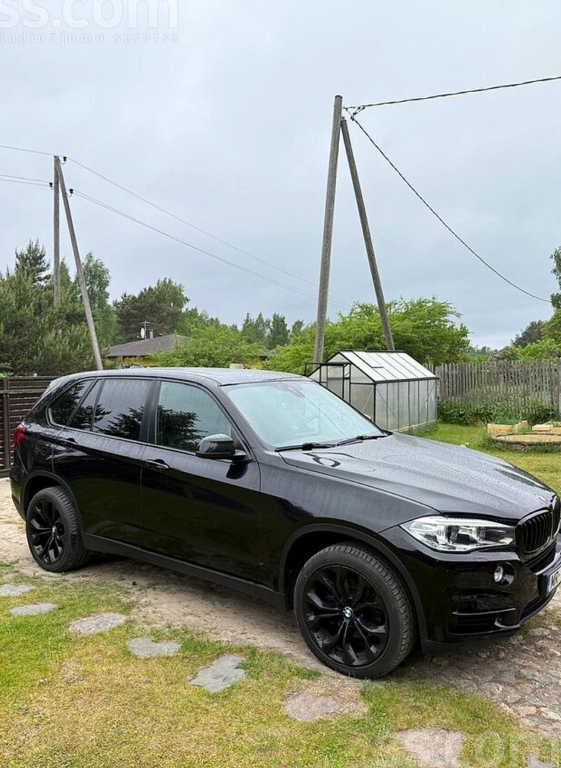 BMW X5 — foto 2