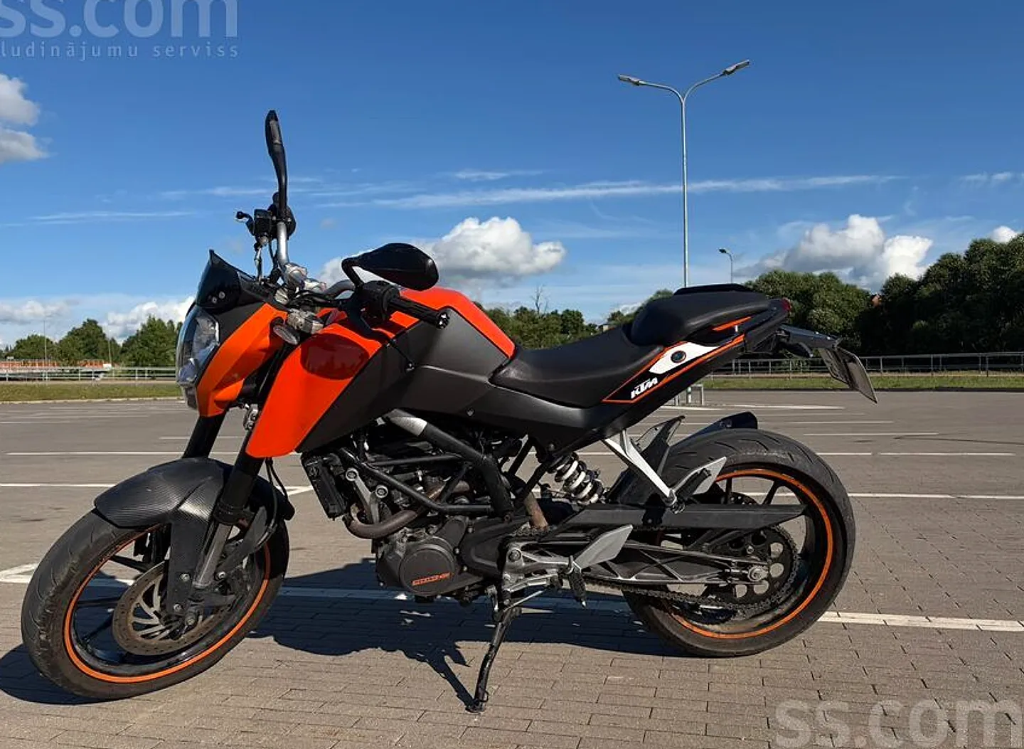 KTM Duke 125, 2012. gads