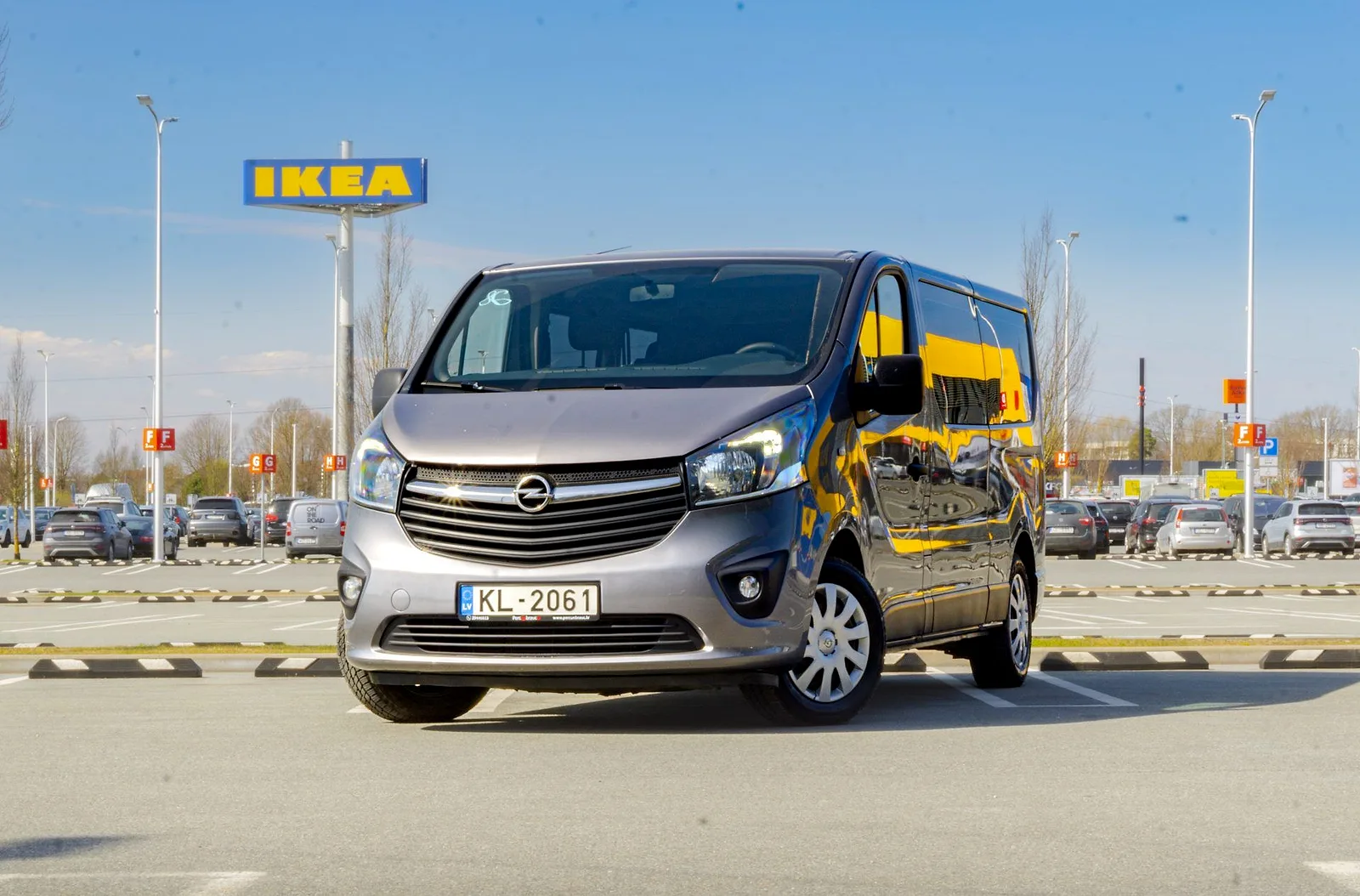 Opel VIVARO-B 9 SĒDVIETAS, 2017. gads