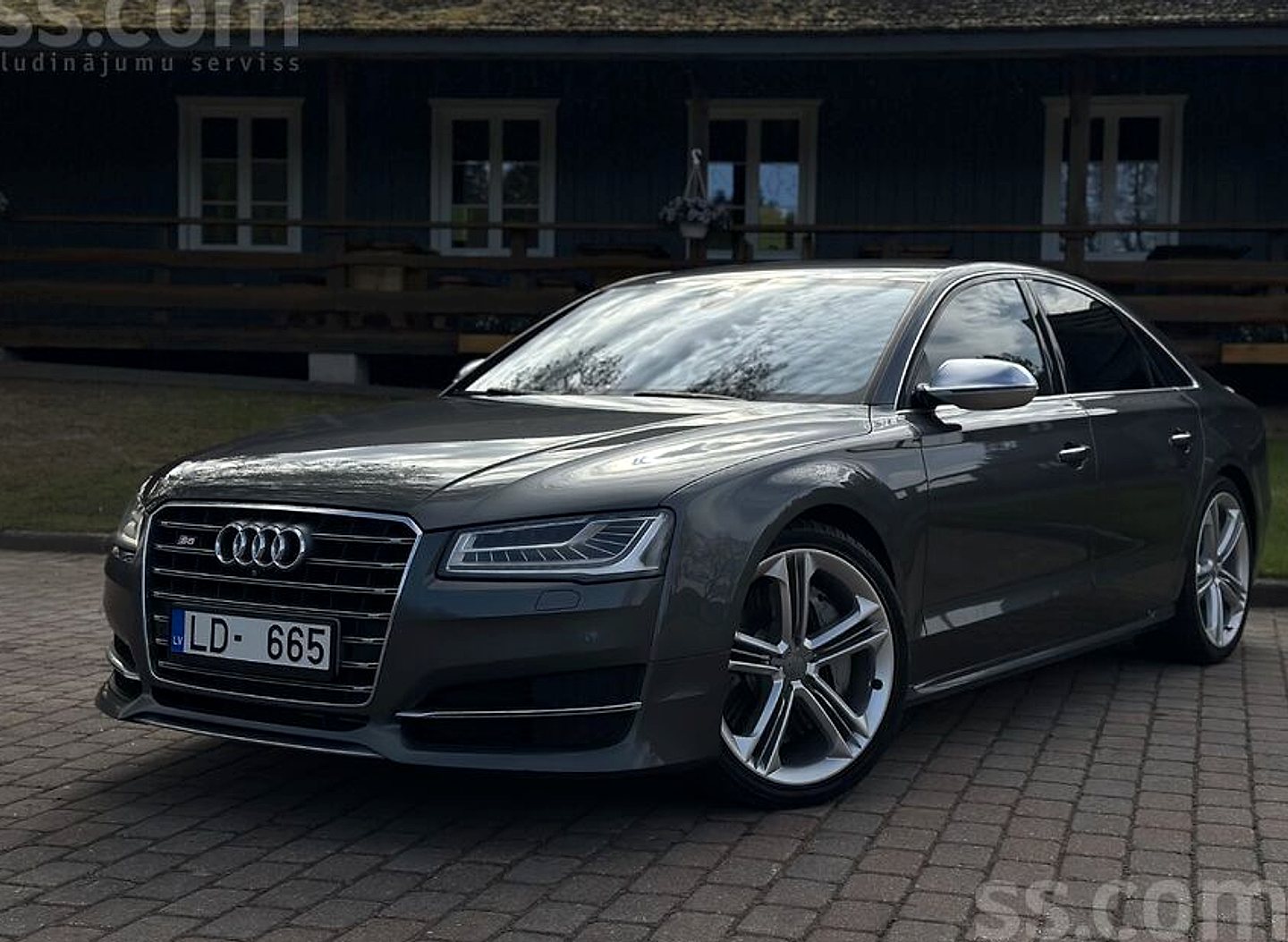 Audi S8 — foto 2