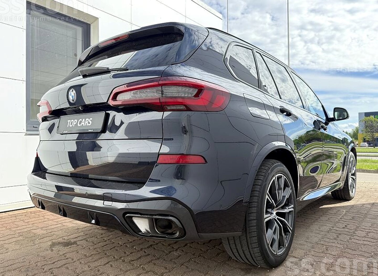 BMW X5 — foto 4