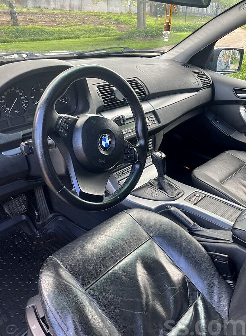 BMW X5 — foto 4