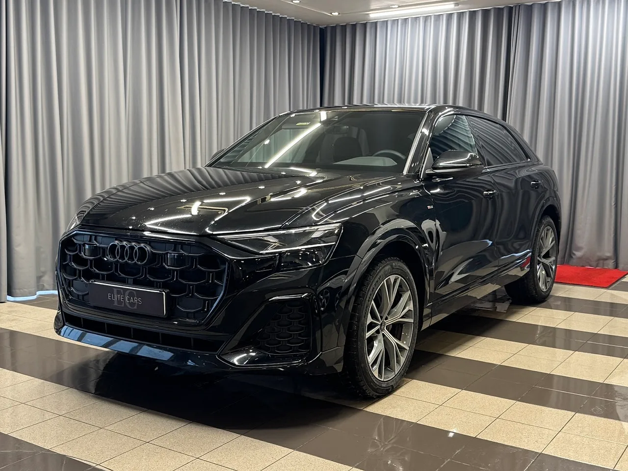 Audi Q8, 2025. gads