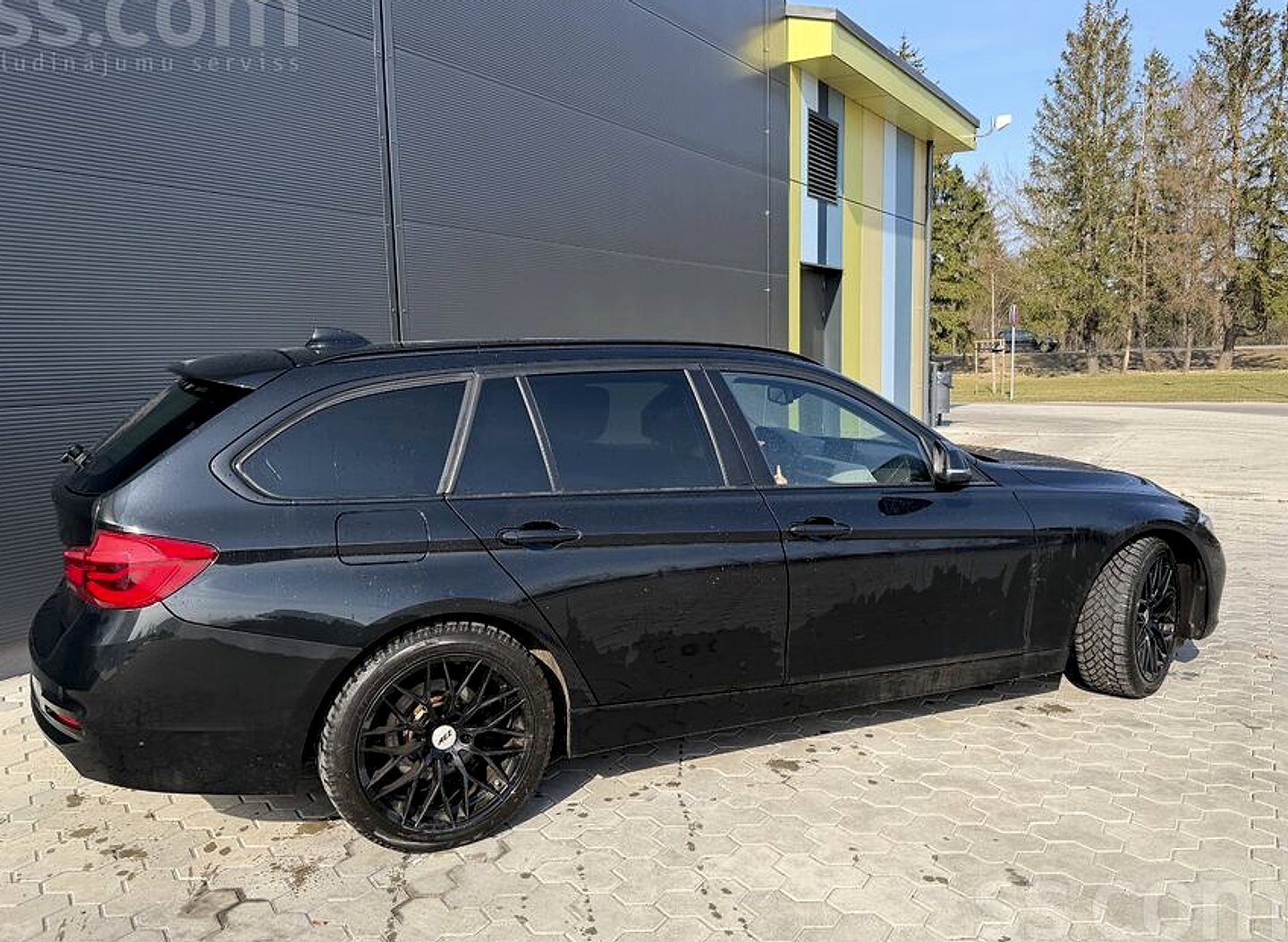 BMW 318 — foto 3