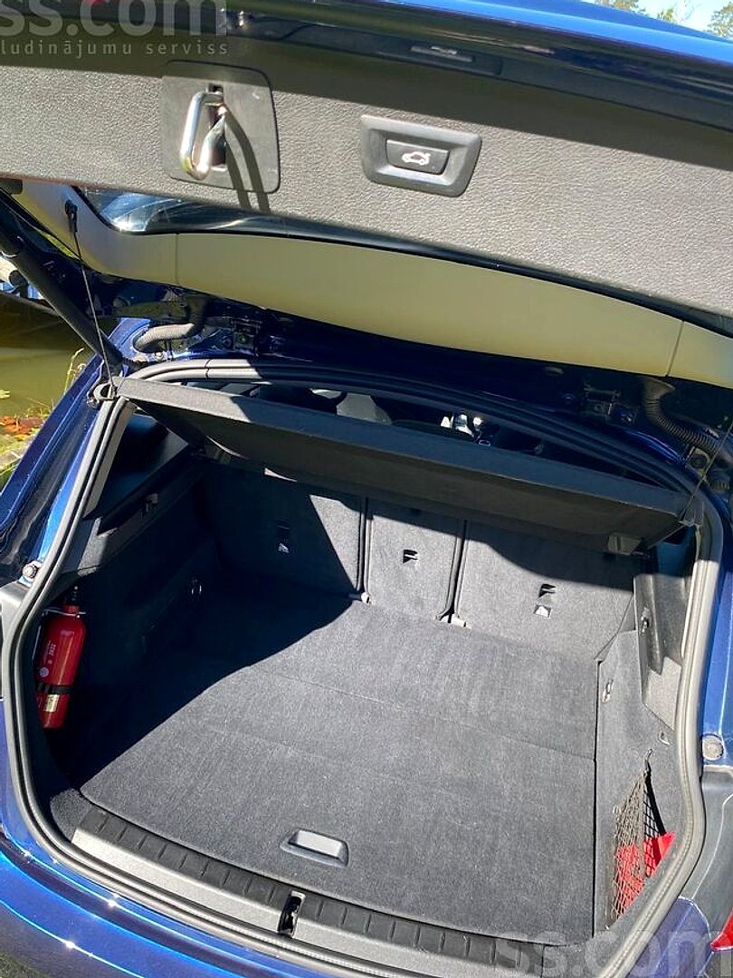 BMW 218 — foto 5