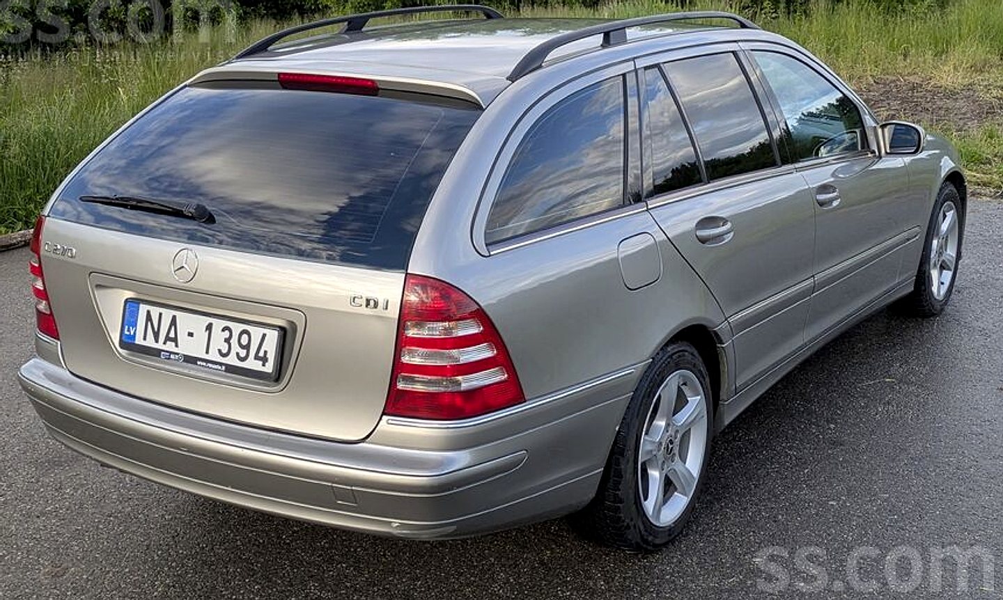 Mercedes-Benz C270 — foto 2