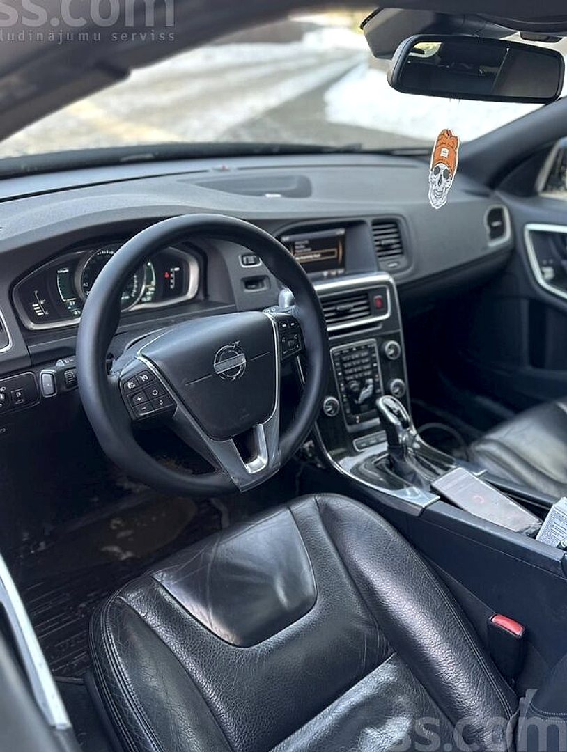 Volvo V60 — foto 2