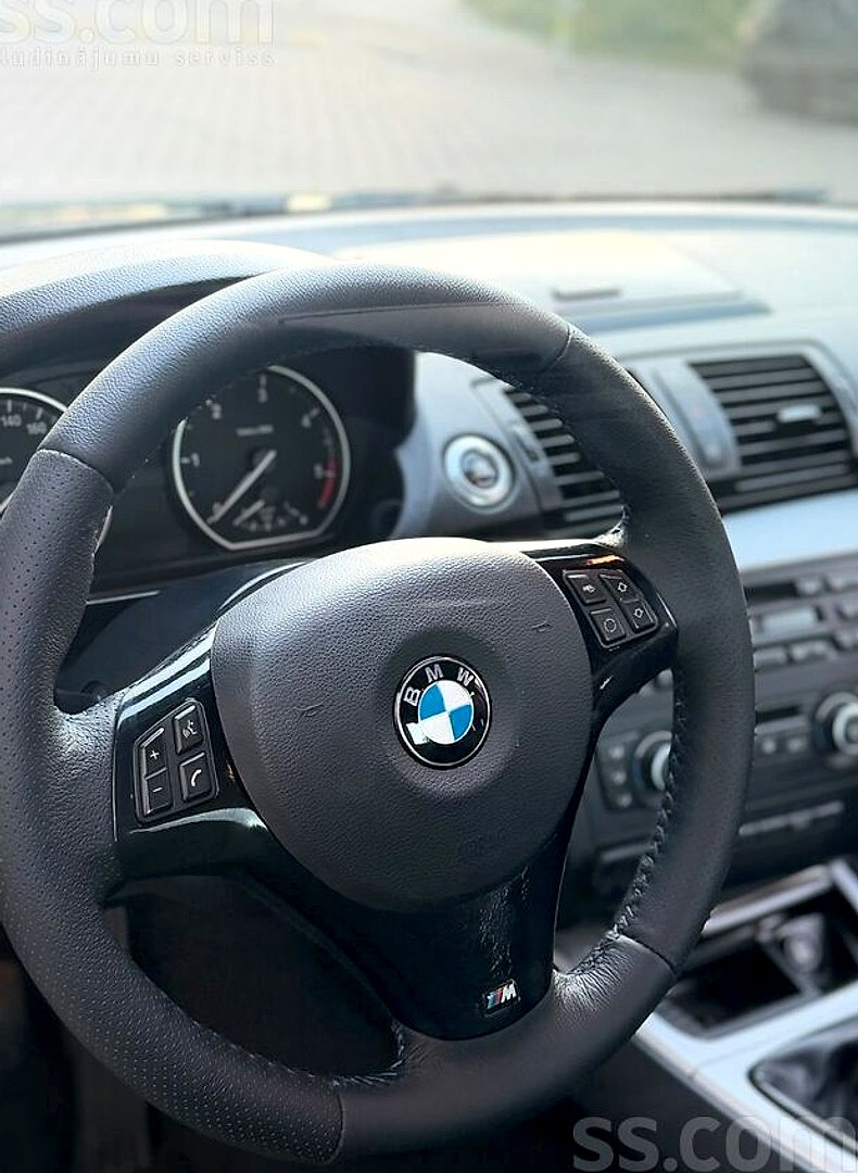 BMW 120 — foto 6