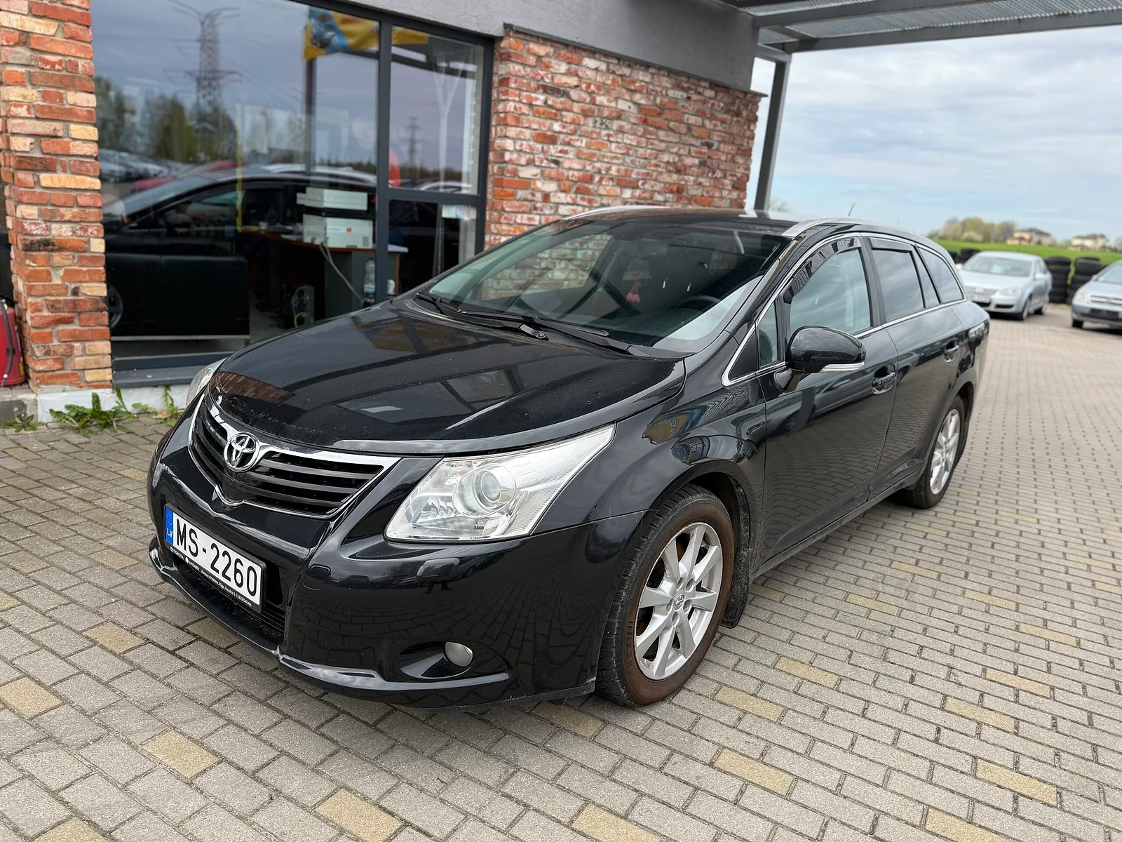 Toyota Nav pieejams, 2009. gads