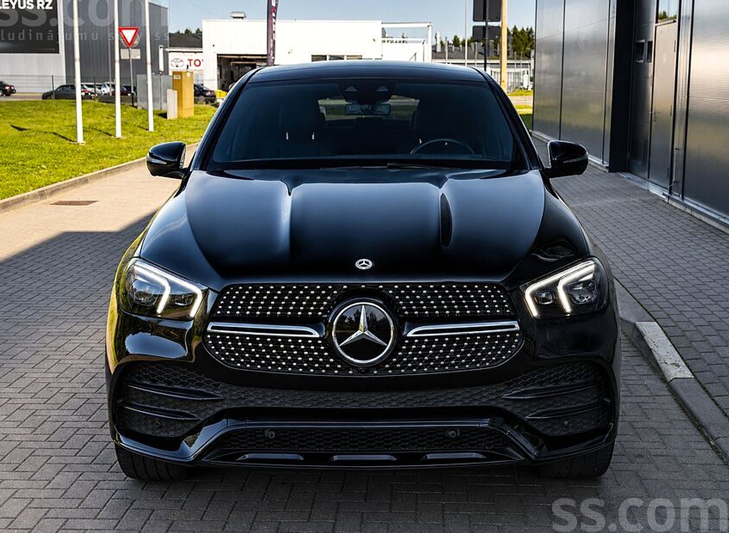 Mercedes-Benz GLE 400 — foto 2