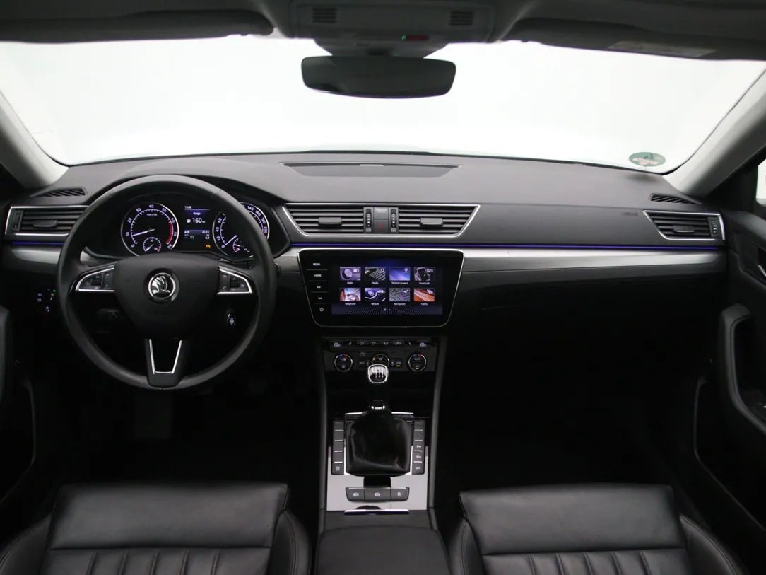 Škoda Superb — foto 3