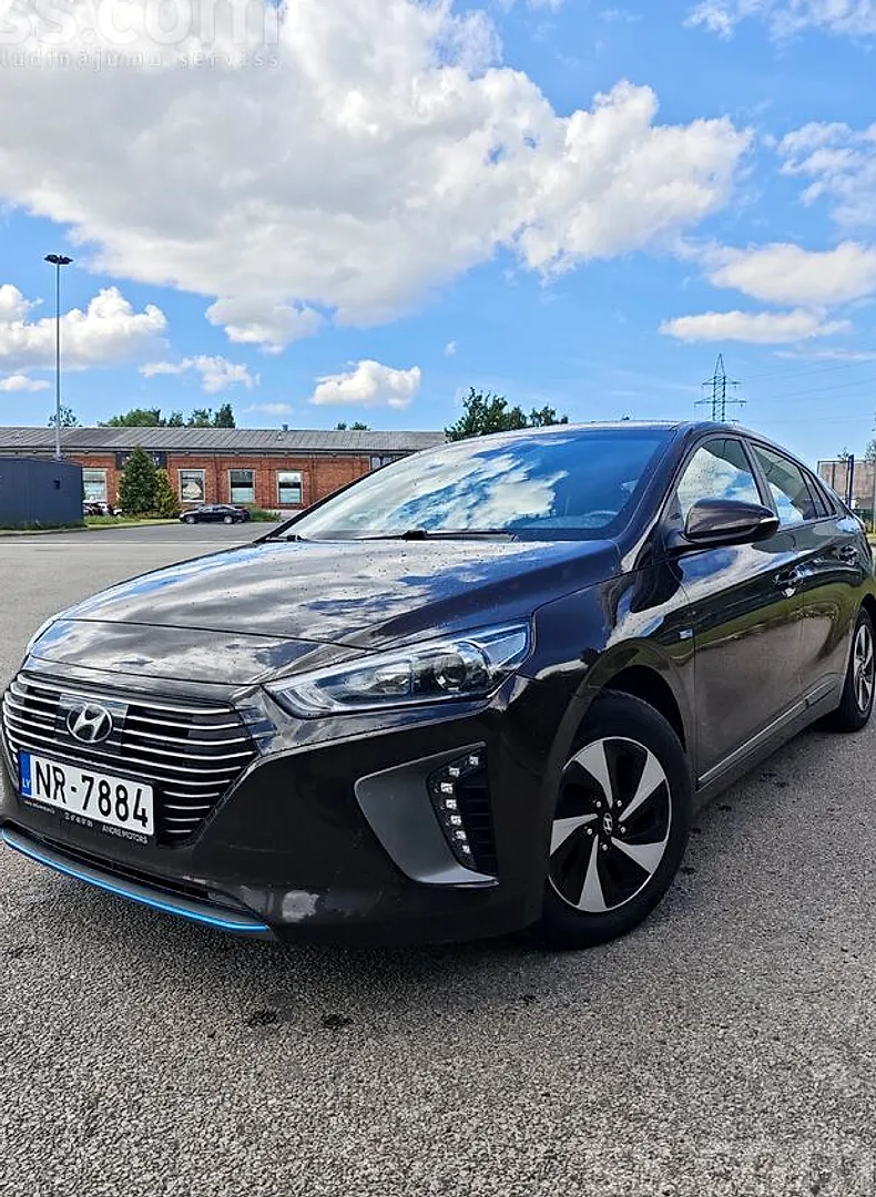 Hyundai Ioniq, 2017. gads