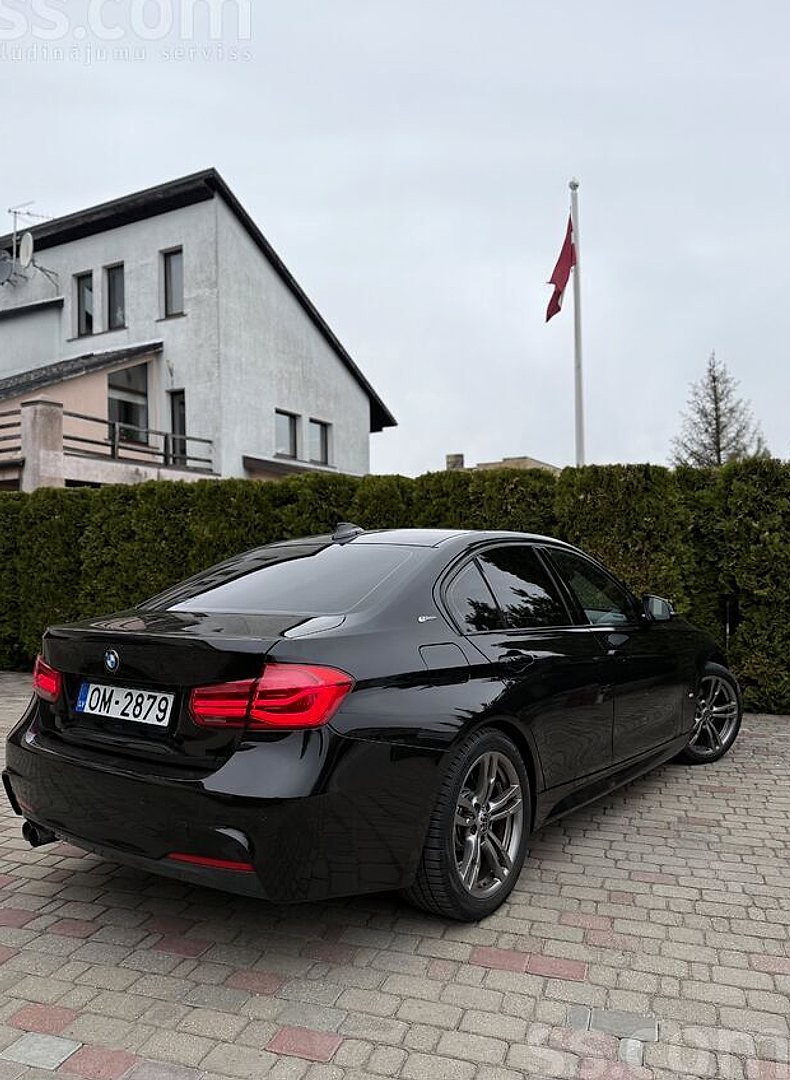 BMW 330 — foto 4