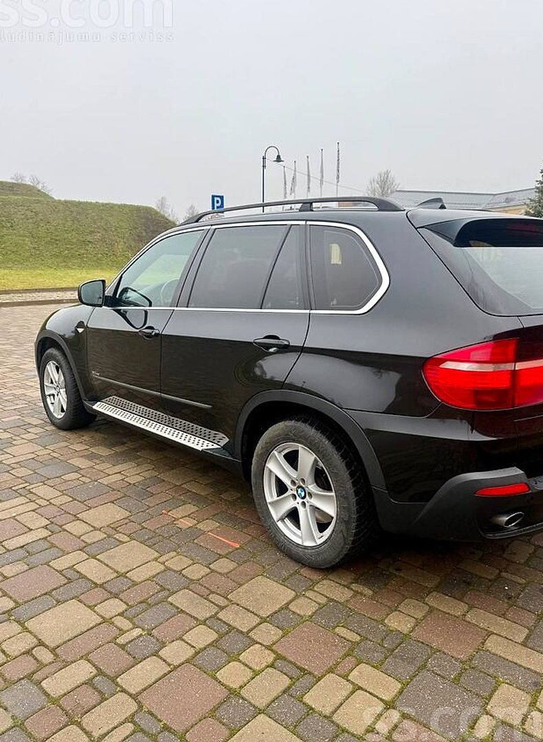 BMW X5 — foto 4