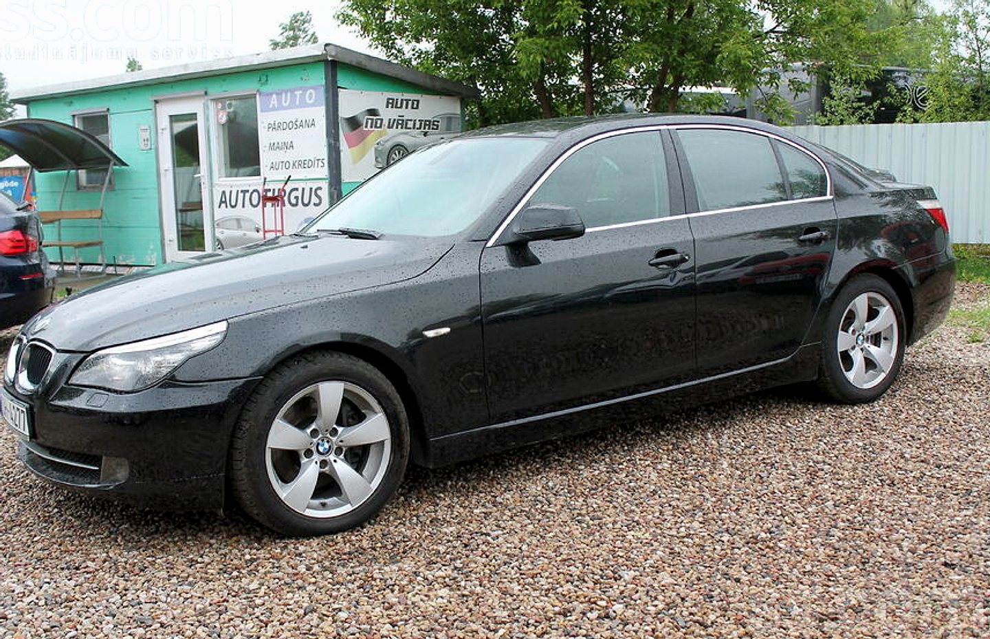 BMW 530 — foto 3