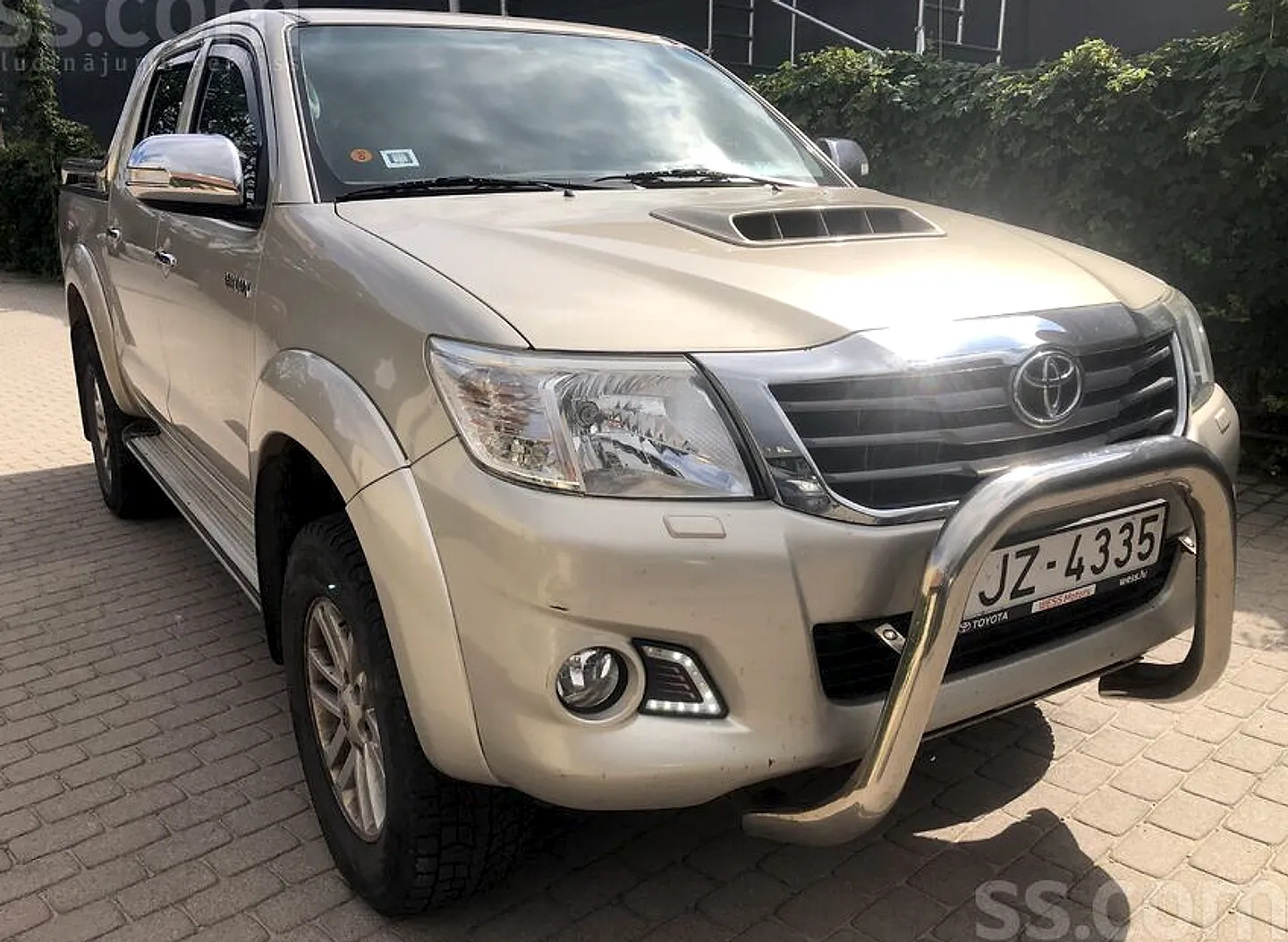 Toyota Hilux, 2015. gads