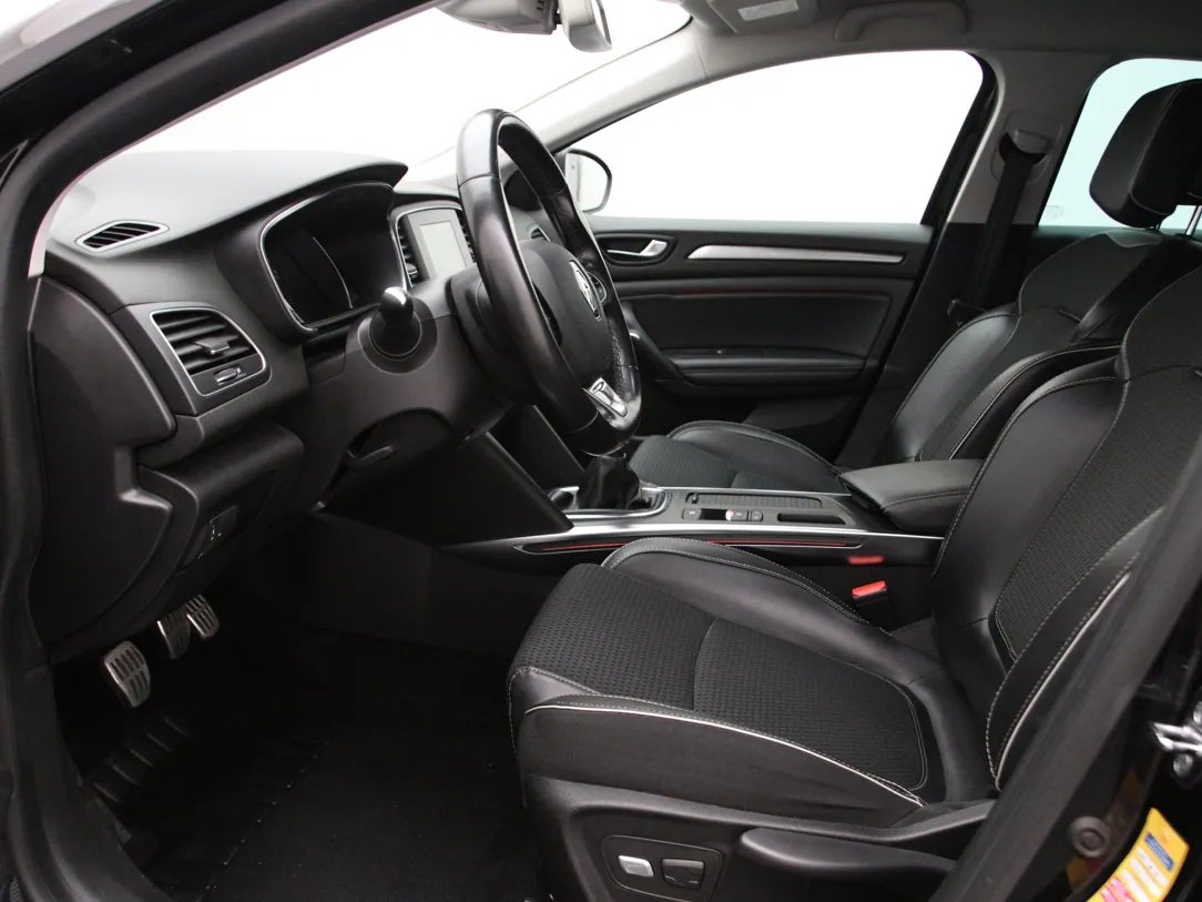 Renault Megane — foto 5