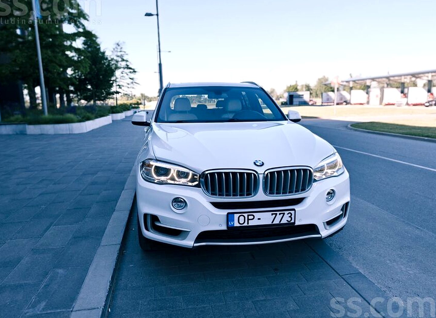 BMW X5 — foto 3
