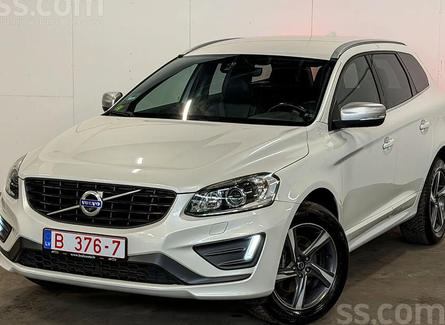 Volvo XC 60, 2015. gads