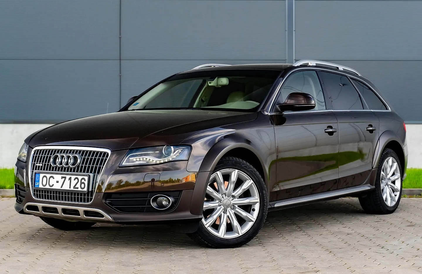 Audi A4, 2011. gads