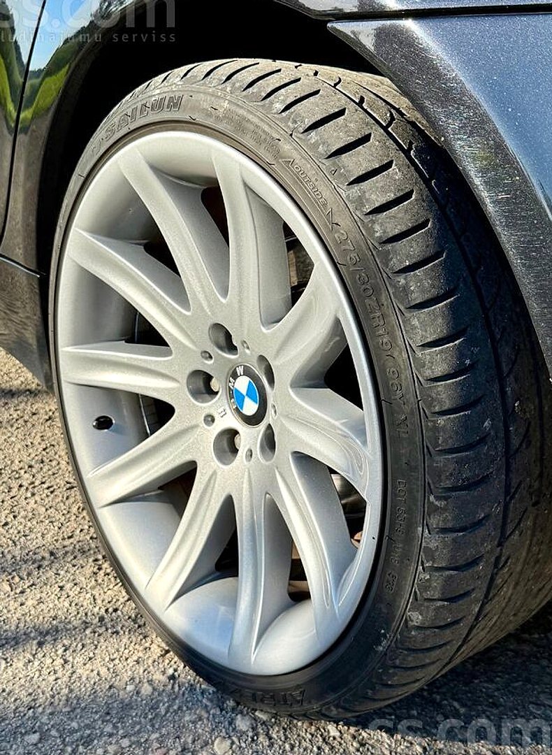 BMW 525 — foto 4