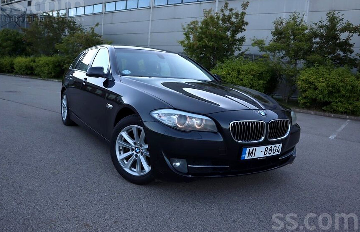 BMW 520 — foto 3