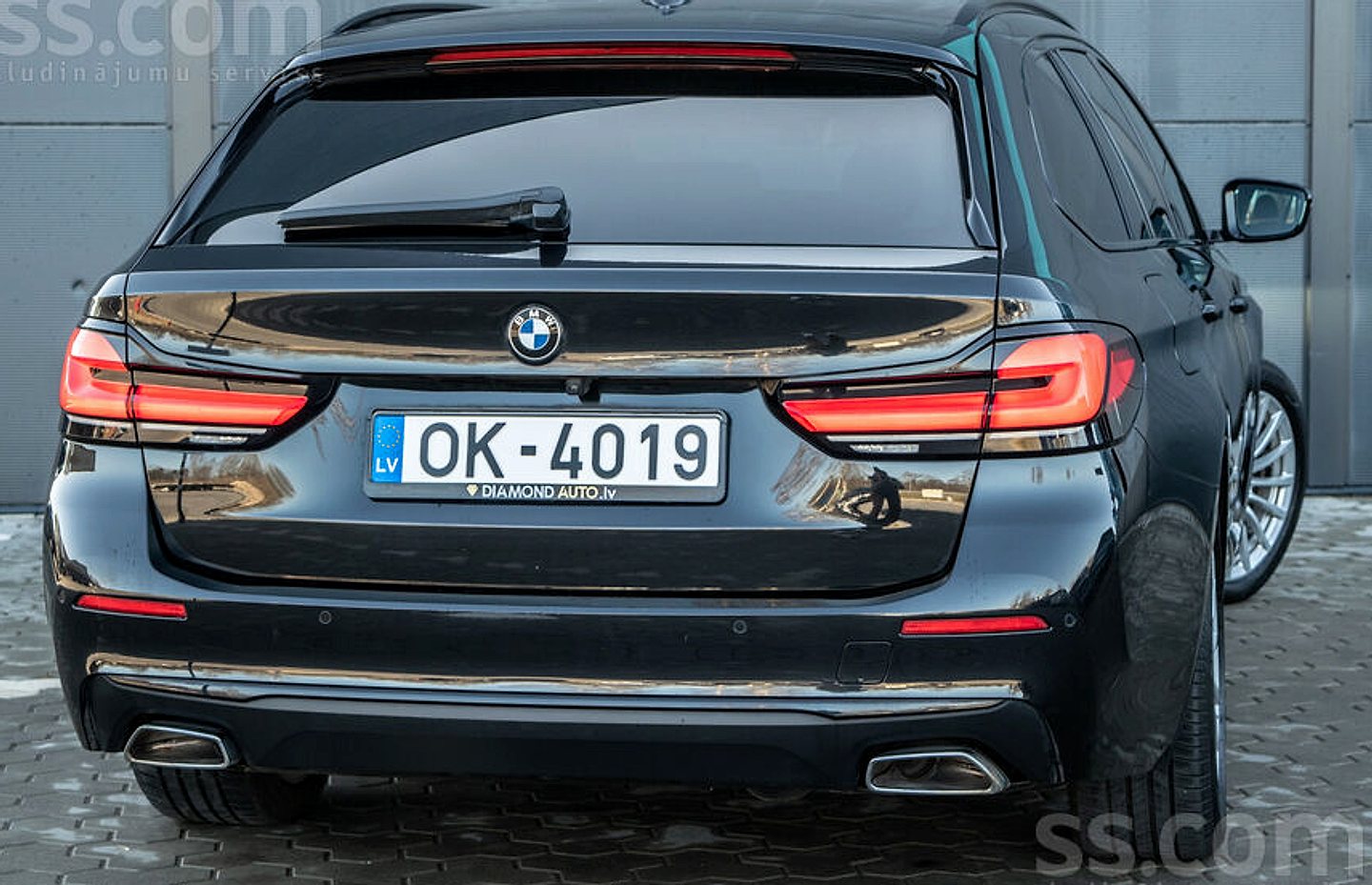 BMW 520 — foto 6